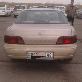 Toyota Camry 1996