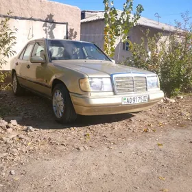Mercedes-Benz 230E 1985