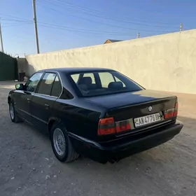 BMW 525 1990