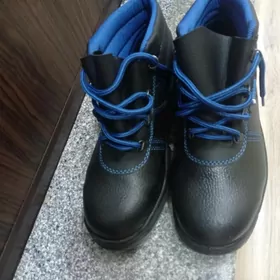 Adik botinka 40razmer