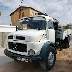 Mercedes-Benz ACTROS 3331 1989