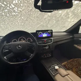 Mercedes-Benz E350 2012