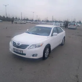 Toyota Camry 2010