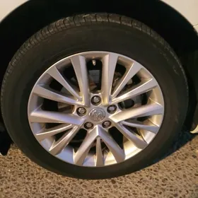 Toyota yewropeyka diska