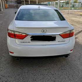 Lexus ES 350 2015