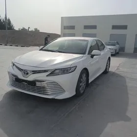Toyota Camry 2020