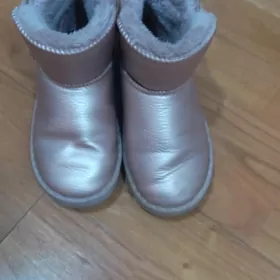 сапожки ( уги) для девочки