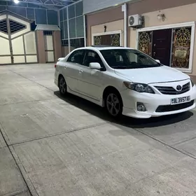Toyota Corolla 2011