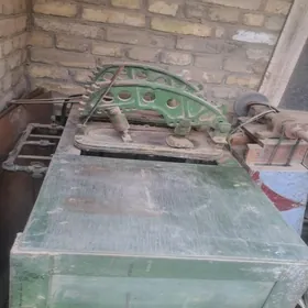 Пресс для заклеивания обуви