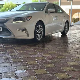 Lexus ES 350 2018