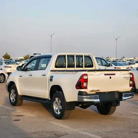 Toyota Hilux 2025