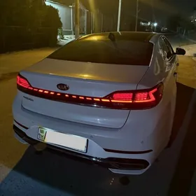 Kia Cadenza 2020