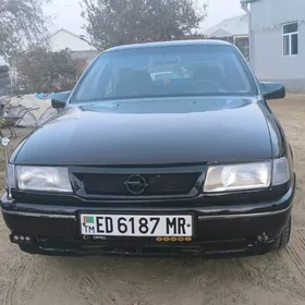 Opel Vectra 1990
