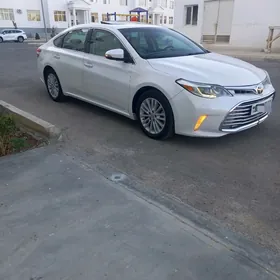 Toyota Avalon 2013