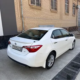 Toyota Corolla 2014