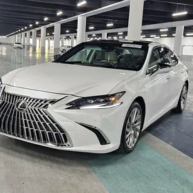 Lexus ES 350 2022