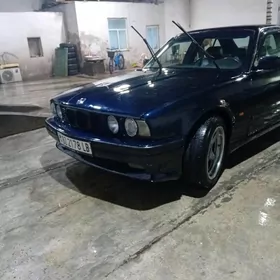 BMW 525 1992