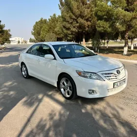 Toyota Camry 2010