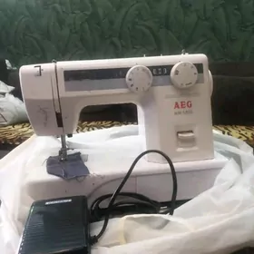 почти новая машинка