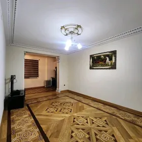 6 Мкр Mkr 3 komnat 2 etaž