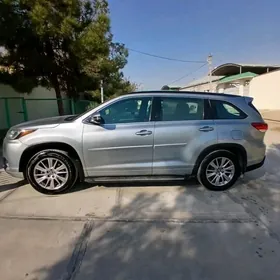 Toyota Highlander 2017