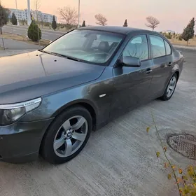 BMW E60 2004