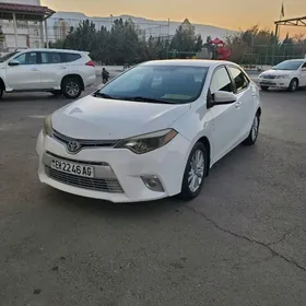 Toyota Corolla 2015