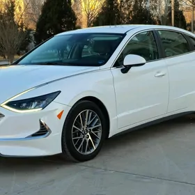 Hyundai Sonata 2021