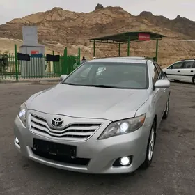 Toyota Camry 2010