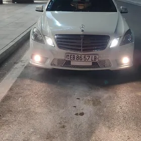 Mercedes-Benz E350 2009