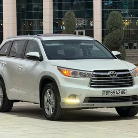 Toyota Highlander 2016