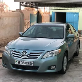 Toyota Camry 2011