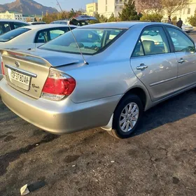 Toyota Camry 2003