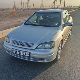 Opel Astra 2003
