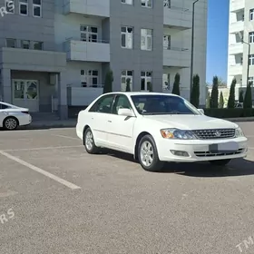 Toyota Avalon 2000