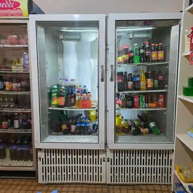 Iki gapyly holodilnik