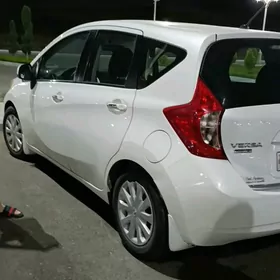Nissan Versa Note 2014