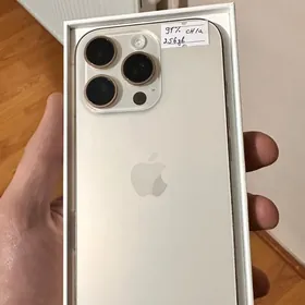 iPhone 16 Pro