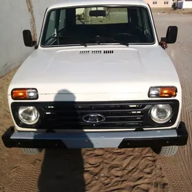 Lada Niva 1987
