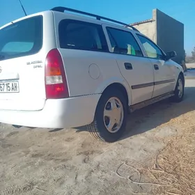 Opel Astra 2000