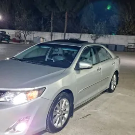 Toyota Camry 2014