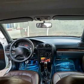 Peugeot 405 1998