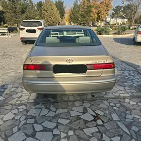 Toyota Camry 1998
