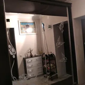 Шкаф для прихожей