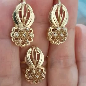 gyzyl komplekt BRILLIANT