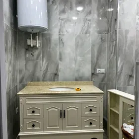 шкаф для ванной с раковиной