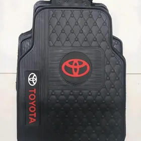 Kovrik toyota universal