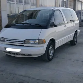 Toyota Previa 1993