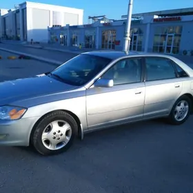 Toyota Avalon 2003