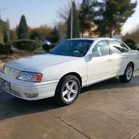 Toyota Avalon 1999